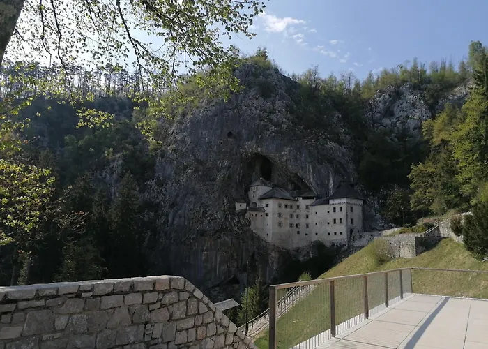 Siju Loft Bed 公寓 波斯托伊纳